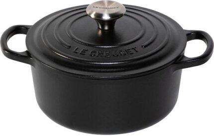 Le Creuset Signature Casserole round 18 cm satin satin black