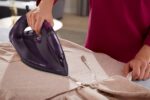 Philips Iron DST7061 30 SteamGlide violet (DST7061/30) - Image 5