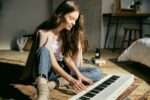 Casio Keyboard CT-S1 with 61 Dynamic Keys with Music Stand White - Image 15