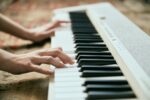 Casio Keyboard CT-S1 with 61 Dynamic Keys with Music Stand White - Image 10