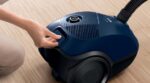 Bosch BGBS2BU1 Vacuum Cleaner 850W Bagged 3.5lt Blue - Image 3